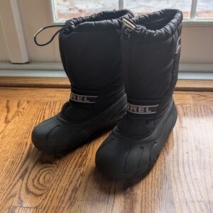 Sorel Big Boys Black Winter Boots Size 4